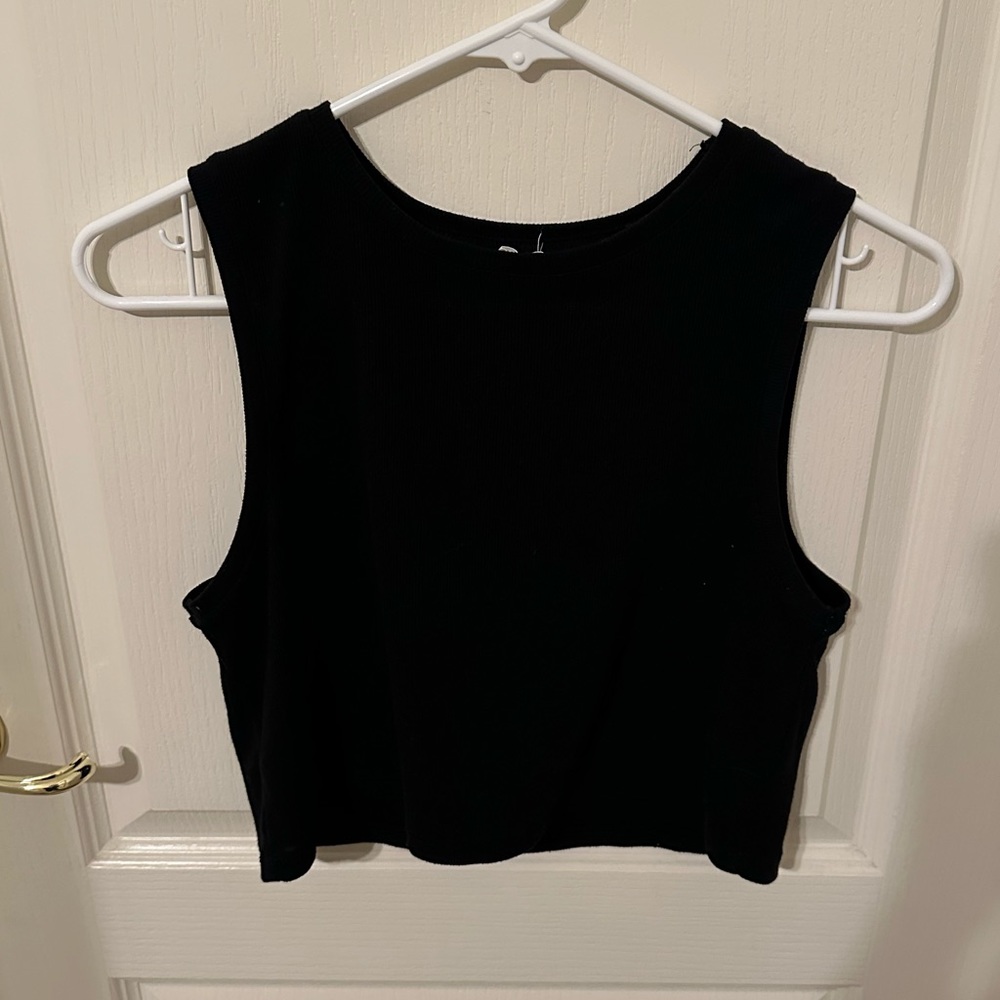 BLACK TANK TOP (MEDIUM) COTTON ON